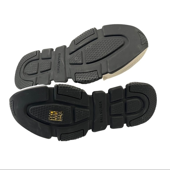 BALENCIAGA Lace-up Knit Sock Speed Trainers - Picture 11 of 12